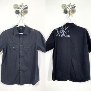 The North Face Mens Short Sleeve Button Up Black Shirt Size Med Pocket Graphic